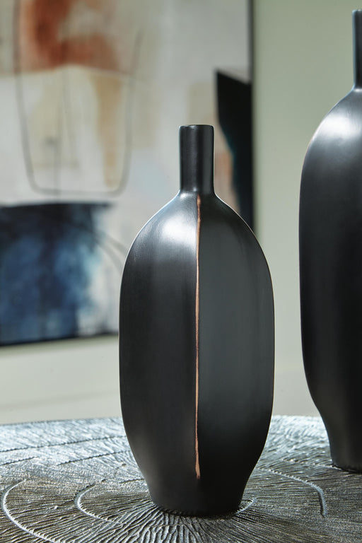 Rhaveney Vase - Furniture Max (Falls Church,VA) *