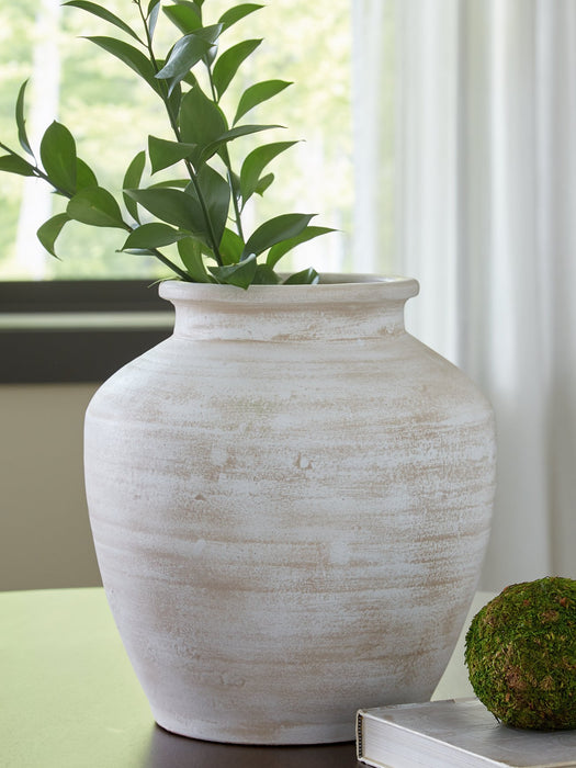Meadie Vase - Furniture Max (Falls Church,VA) *