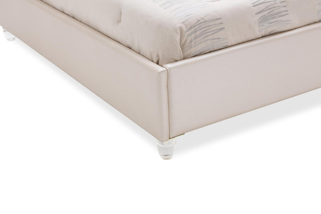 Glimmering Heights Queen Upholstered Bed in Ivory 9011000QN-111 - Furniture Max (Falls Church,VA) *