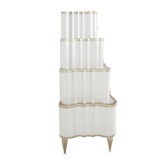 London Place Tiered 6-Drawer Chest in Creamy Pearl - Furniture Max (Falls Church,VA) *
