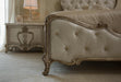 Platine de Royale King Panel Bed in Antique Platinum 09000EKPL3-101 - Furniture Max (Falls Church,VA) *