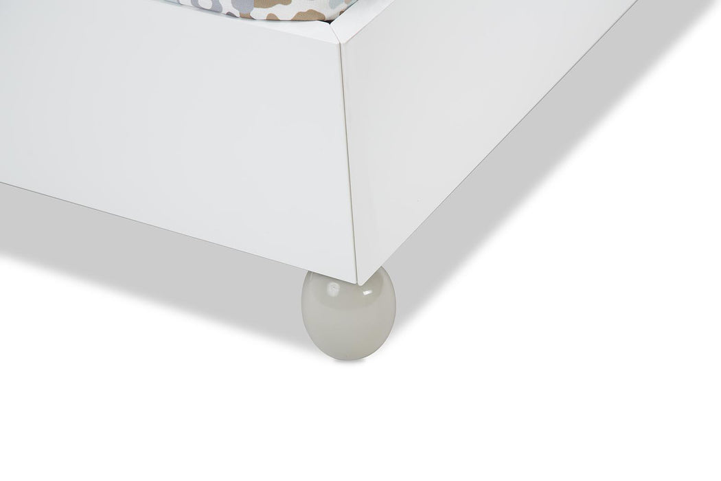 Sky Tower California King Upholstered Platform Bed in White Cloud - Furniture Max (Falls Church,VA) *