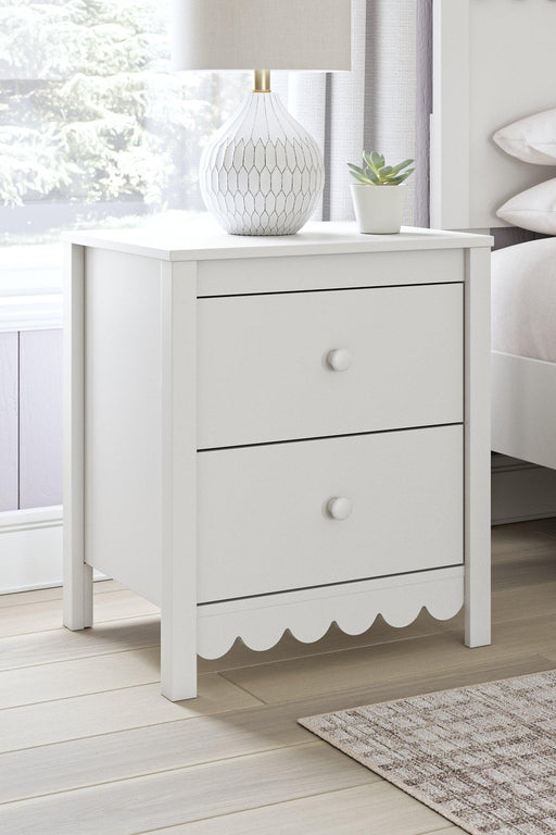 Hallityn Nightstand - Furniture Max (Falls Church,VA) *