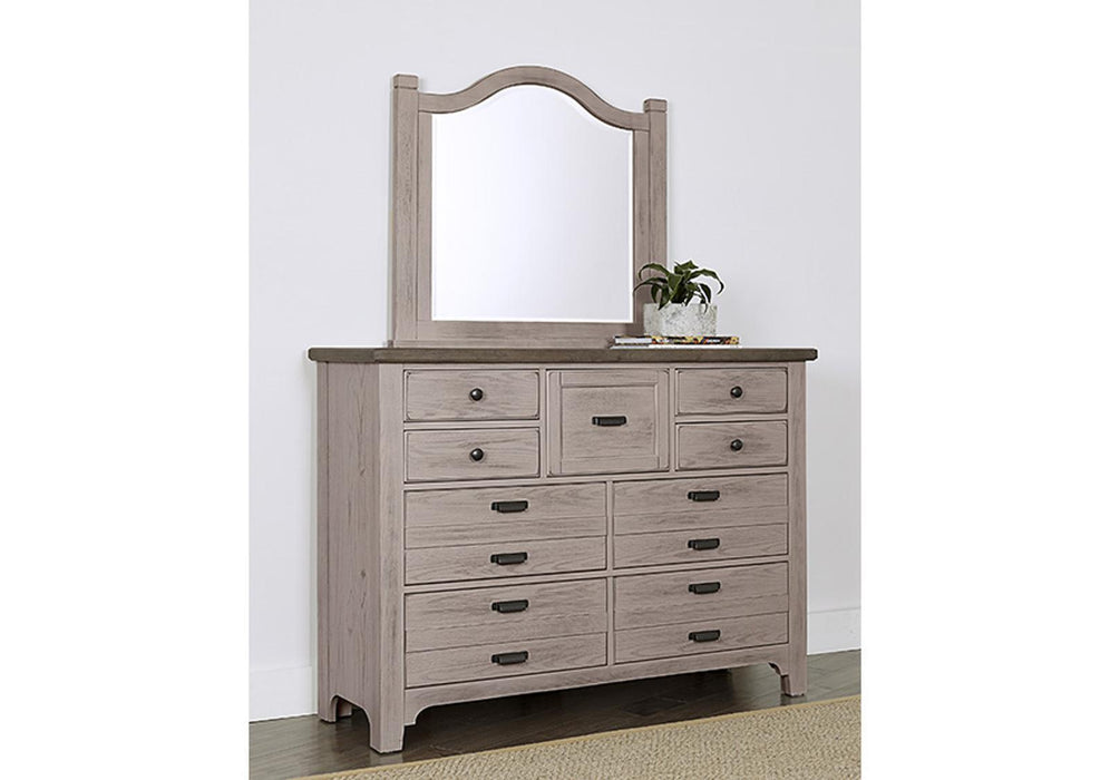 Vaughan-Bassett Bungalow 9 Drawer Master Dresser in Dover - Furniture Max (Falls Church,VA) *