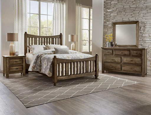 Vaughan-Bassett Maple Road King Slat Poster Bed  in Maple Syrup - Furniture Max (Falls Church,VA) *