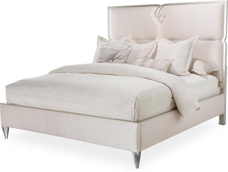 Camden Court Queen Quad Panel Bed in Pearl image